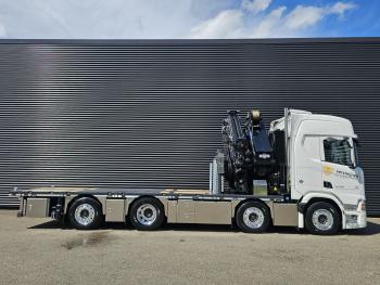 R590 - 8x2 WIDE SPREAD / HMF 95 tm - JIB - LIER / NIEUW!